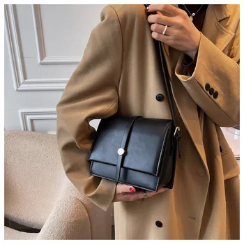 Реколта чанта през рамо за жени Луксозна Дизайнерска марка Есен Зима Кожена Благородна квадратна чанта на рамо Чантата си